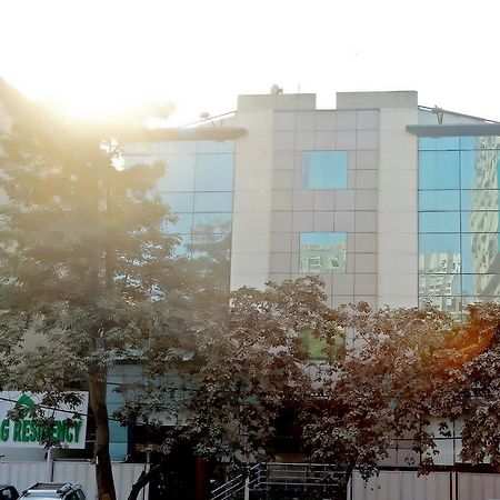 Chirag Residency Otel Yeni Delhi Dış mekan fotoğraf