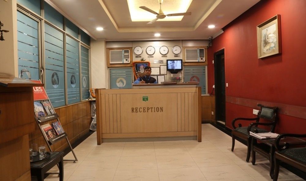 Chirag Residency Otel Yeni Delhi Dış mekan fotoğraf